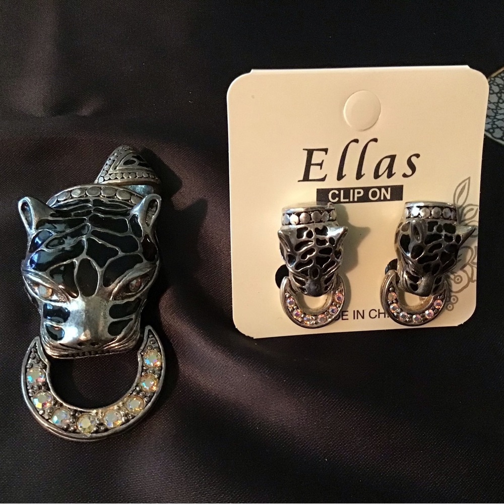 Panther Pendant and clip earrings $25